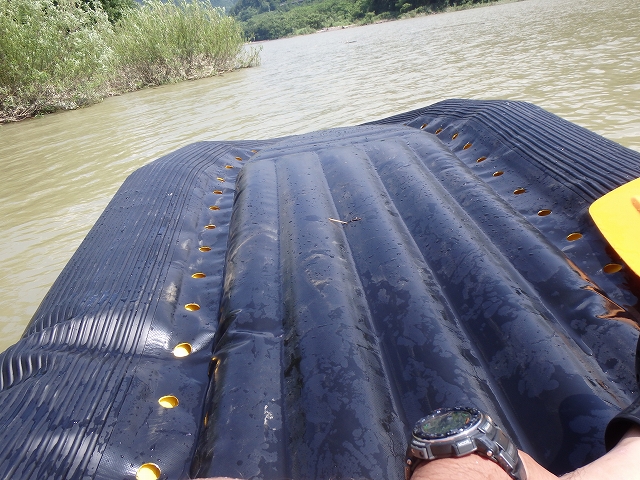 レイクラフティング　水遊び